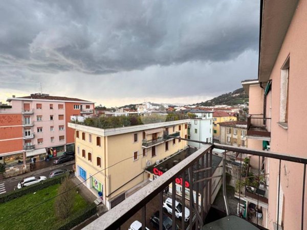 appartamento in vendita a Brescia in zona Porta Venezia