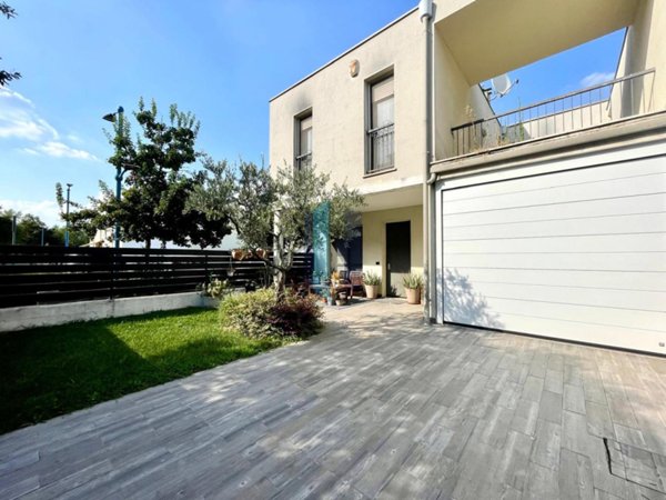 casa indipendente in vendita a Brescia in zona San Polo