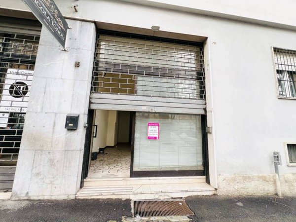 negozio in vendita a Brescia in zona Centro Storico