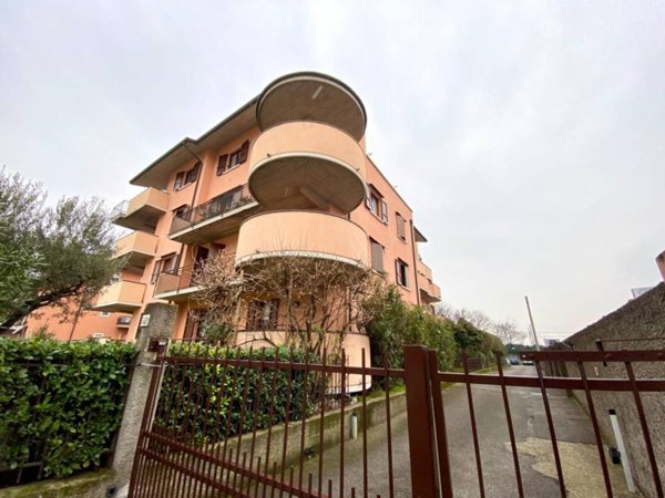 appartamento in vendita a Brescia in zona Sant'Eufemia