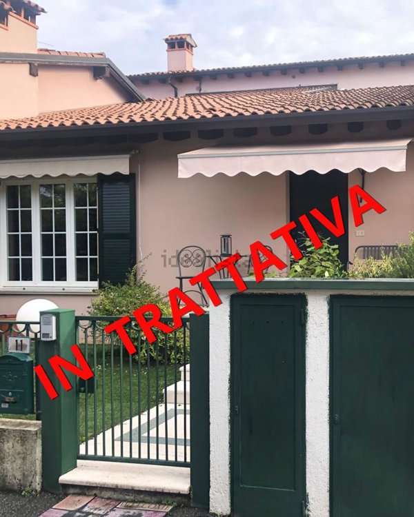 casa indipendente in vendita a Brescia in zona Mompiano