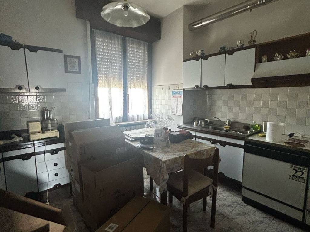 appartamento in vendita a Brescia in zona Volta