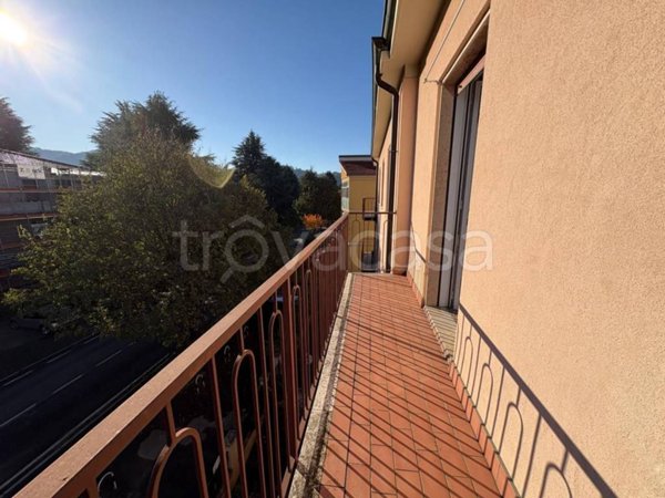 appartamento in vendita a Brescia in zona Mompiano