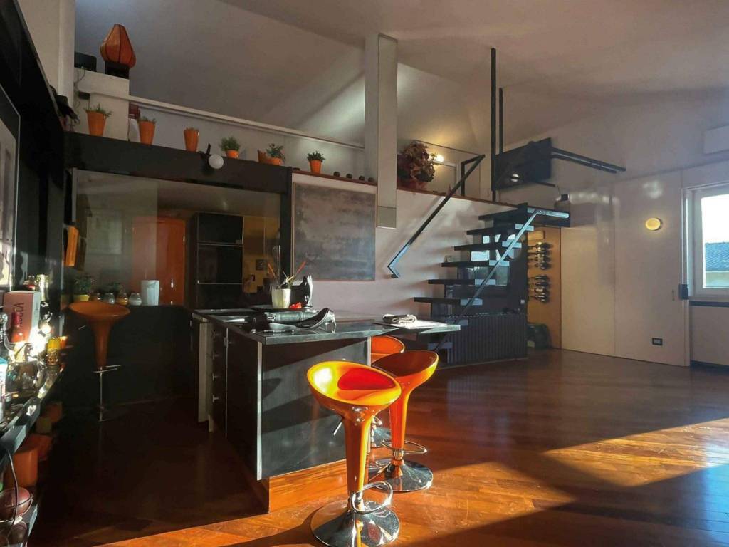 appartamento in vendita a Brescia in zona Porta Venezia