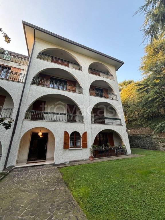 appartamento in vendita a Brescia in zona Centro Storico