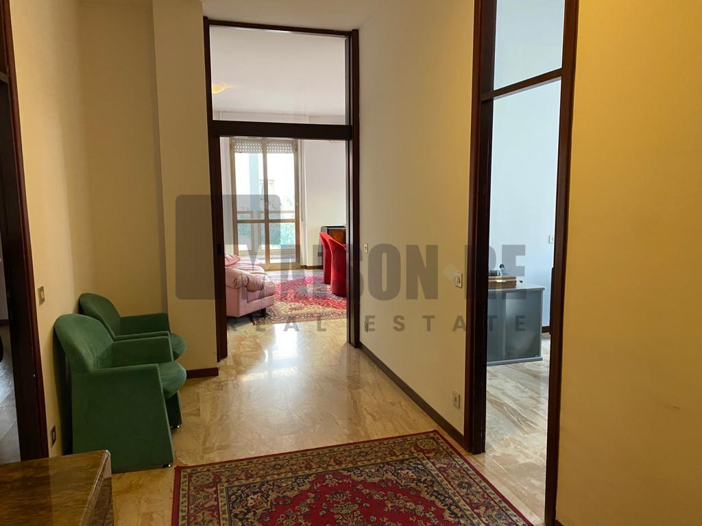 appartamento in vendita a Brescia in zona Villaggio Sereno