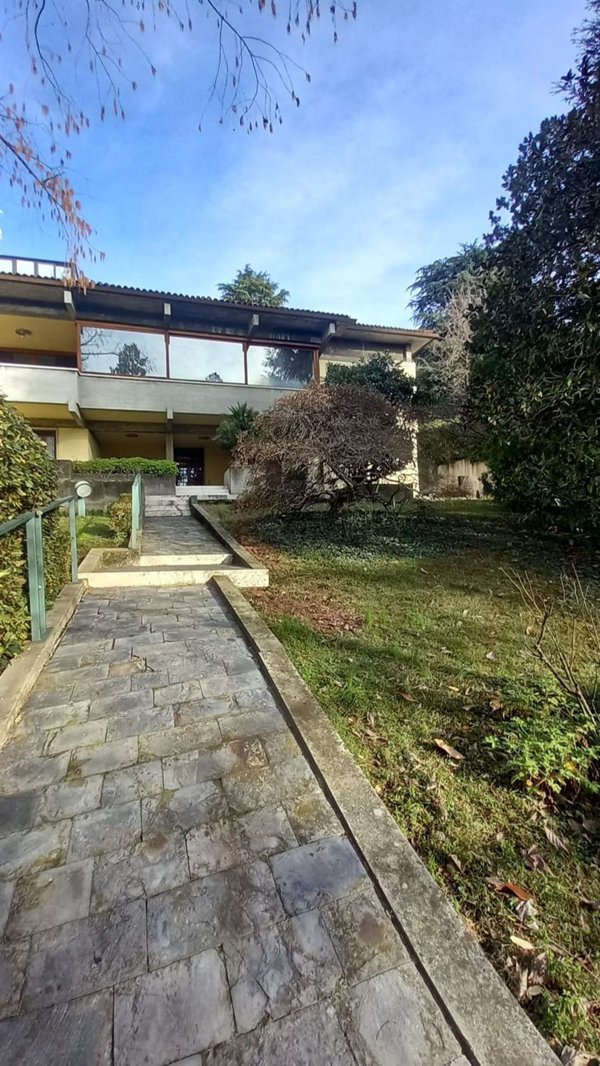 casa indipendente in vendita a Brescia