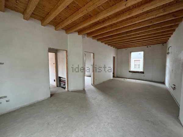 casa indipendente in vendita a Brescia in zona Quartiere Primo Maggio