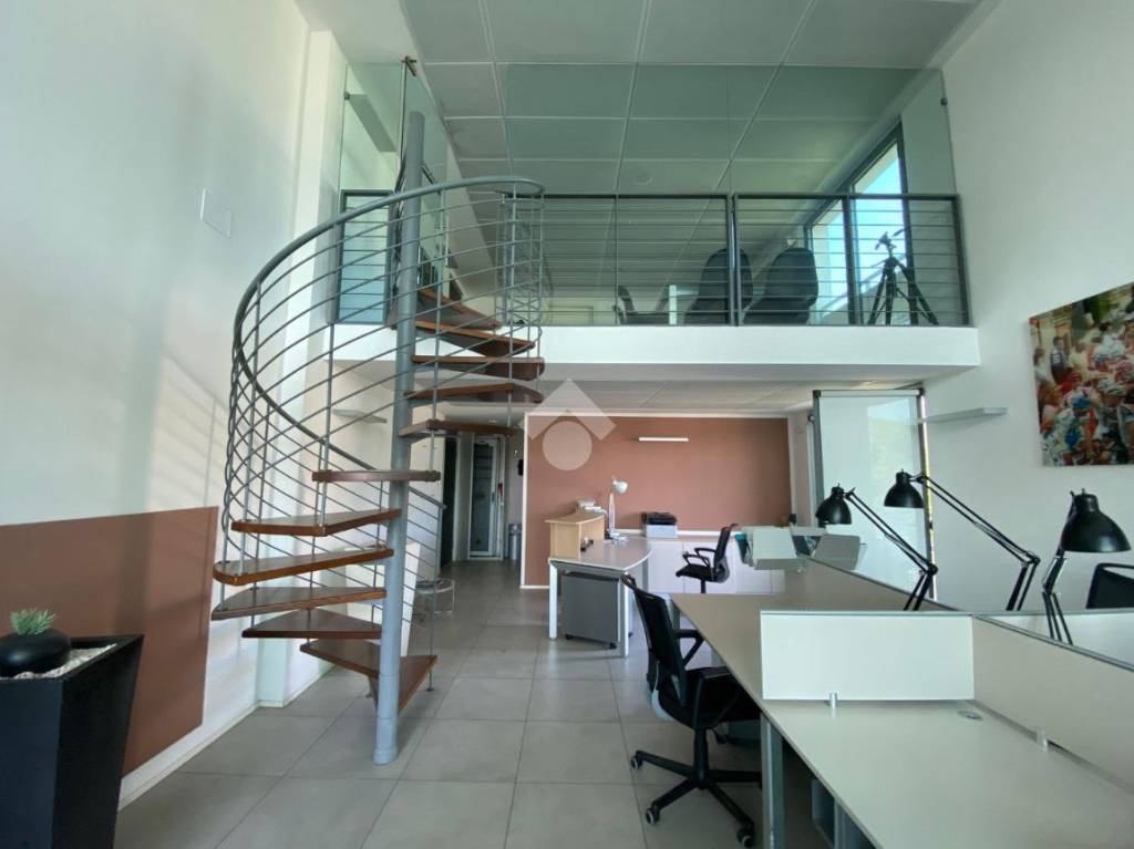 ufficio in vendita a Brescia