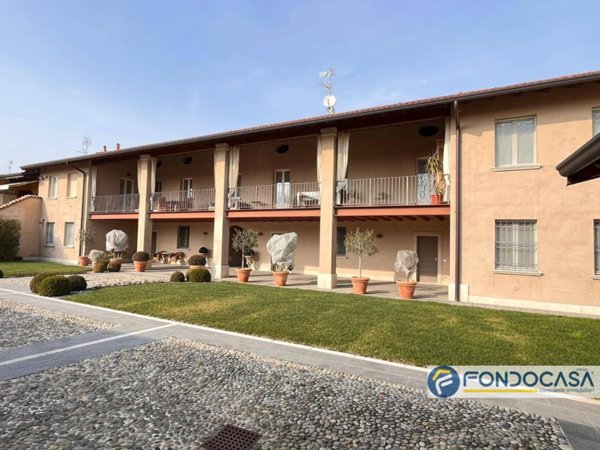 casa indipendente in vendita a Brescia in zona Centro Storico