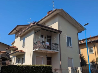 casa indipendente in vendita a Brescia in zona Chiusure