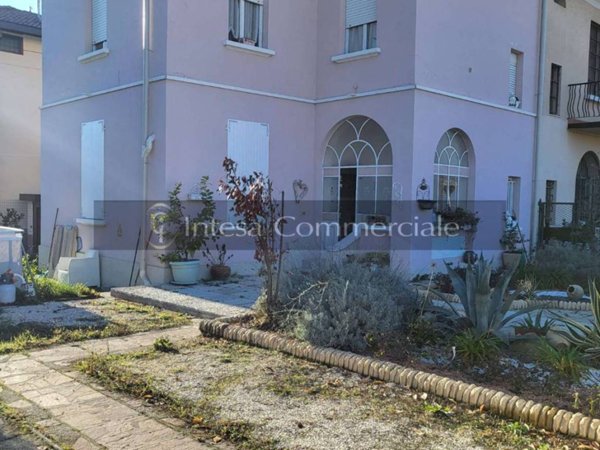 casa indipendente in vendita a Brescia in zona Quartiere Primo Maggio