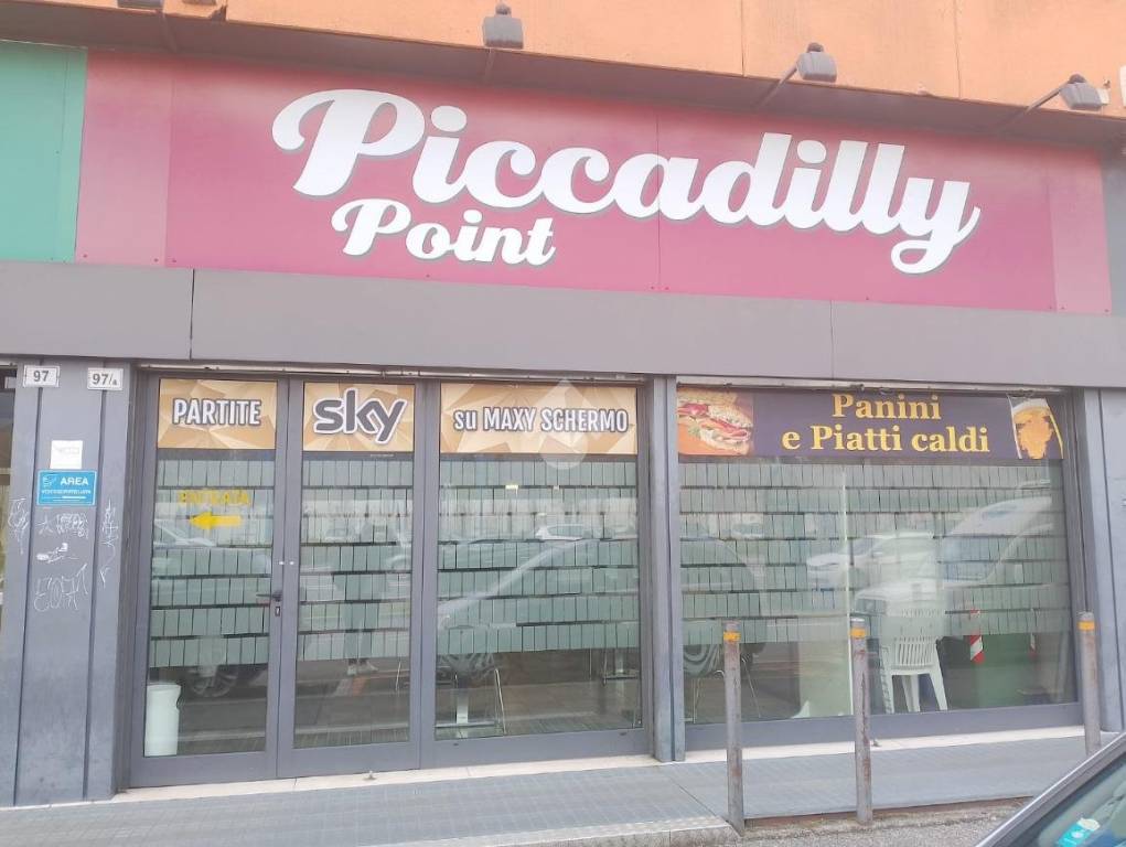 negozio in vendita a Brescia in zona Casazza