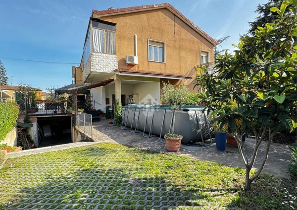 appartamento in vendita a Brescia in zona Chiusure