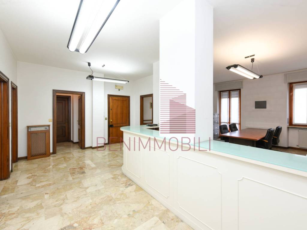ufficio in vendita a Brescia in zona Centro Storico