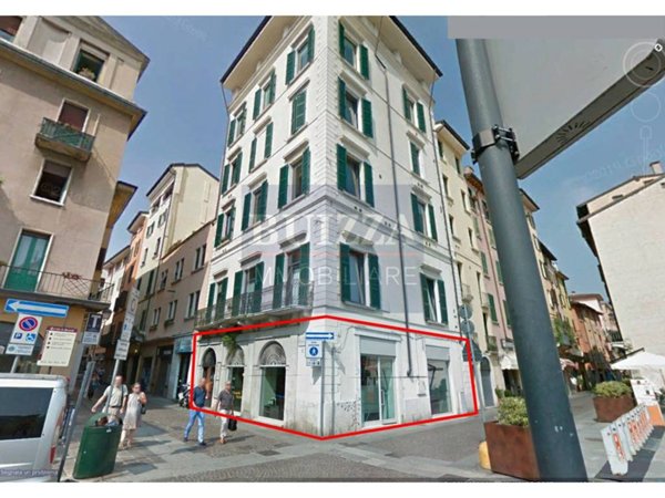 appartamento in vendita a Brescia in zona Centro Storico