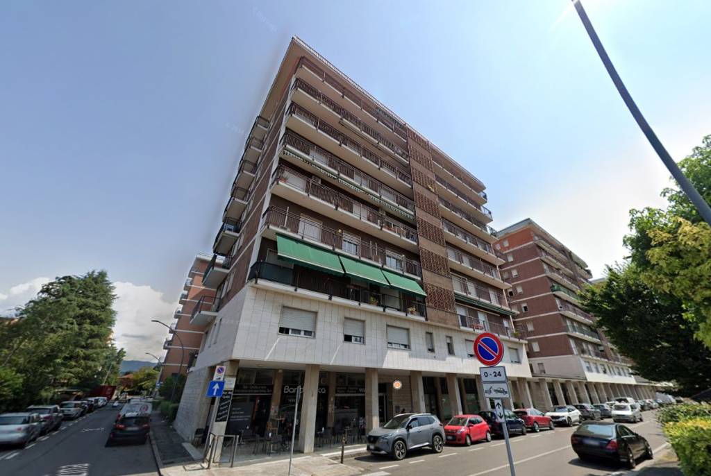 appartamento in vendita a Brescia in zona Volta