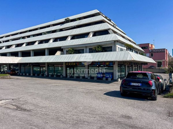 appartamento in vendita a Brescia in zona Chiesa Nuova