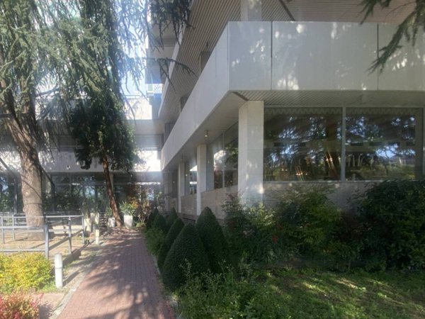 negozio in vendita a Brescia in zona Volta