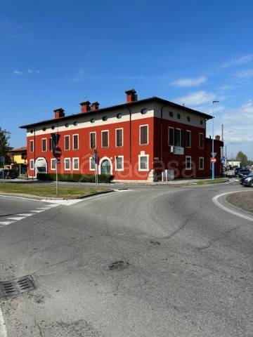 negozio in vendita a Brescia in zona Fornaci