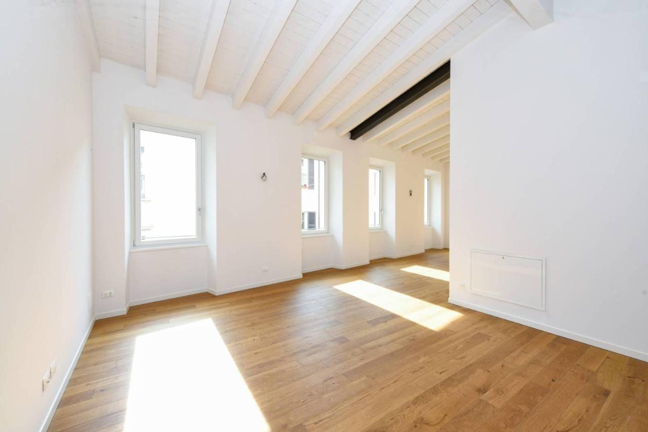 casa indipendente in vendita a Brescia in zona Centro Storico