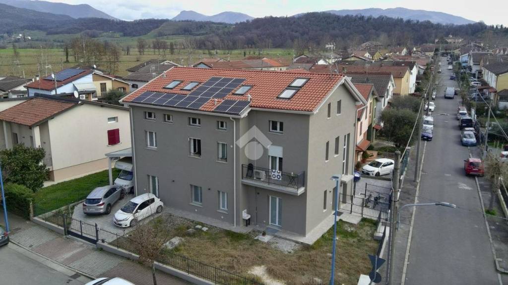 appartamento in vendita a Brescia in zona Villaggio Badia