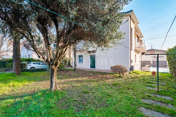 appartamento in vendita a Brescia in zona Lamarmora