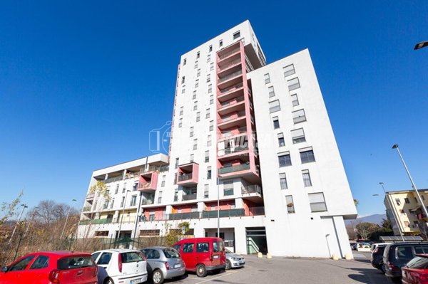 appartamento in vendita a Brescia in zona Quartiere Primo Maggio