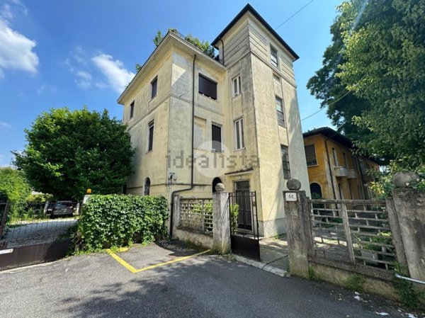 appartamento in vendita a Brescia in zona Porta Venezia