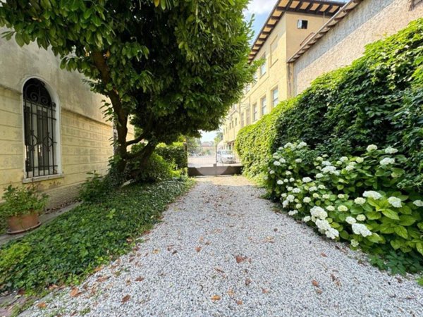 appartamento in vendita a Brescia in zona Porta Venezia