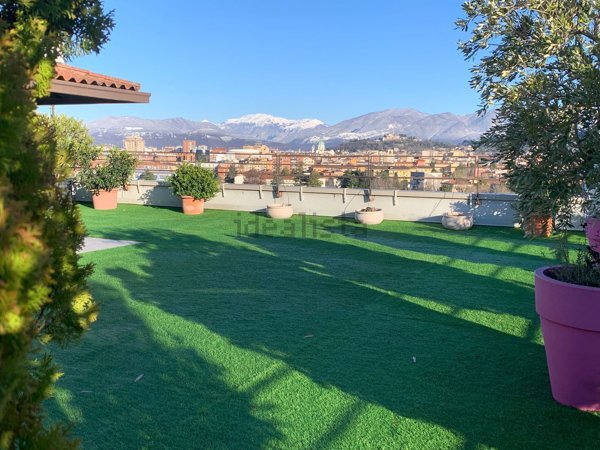 appartamento in vendita a Brescia in zona Lamarmora