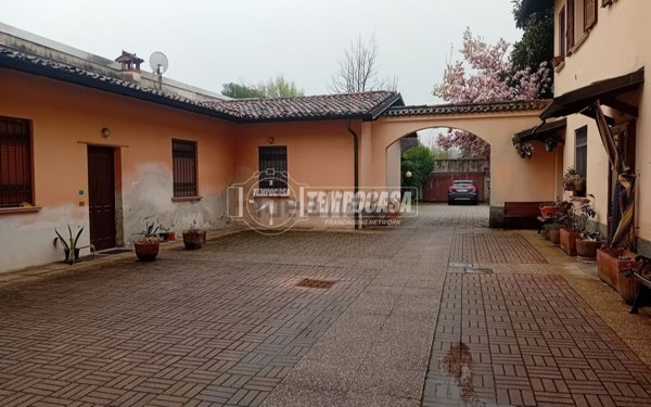 appartamento in vendita a Brescia in zona Quartiere Primo Maggio