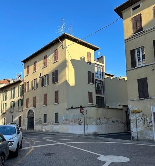 appartamento in vendita a Brescia in zona Centro Storico