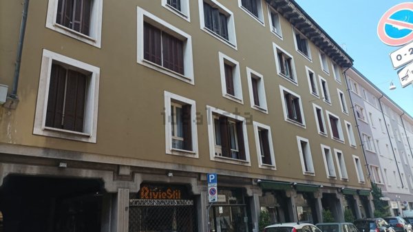 appartamento in vendita a Brescia in zona Centro Storico