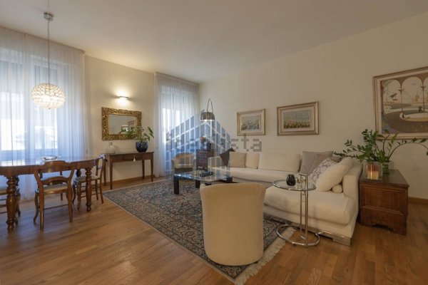 appartamento in vendita a Brescia in zona Centro Storico