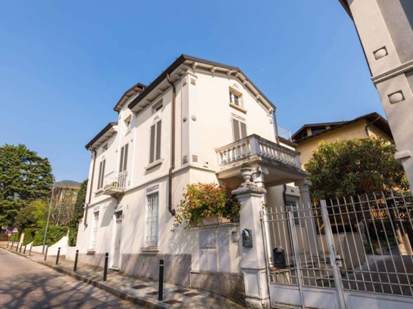 casa indipendente in vendita a Brescia in zona Caionvico