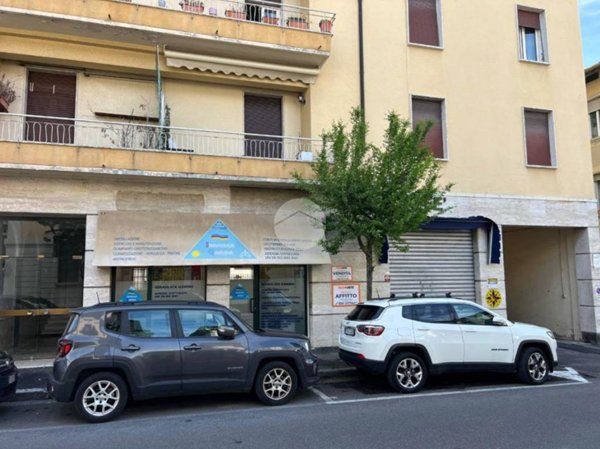 negozio in vendita a Brescia in zona Porta Venezia