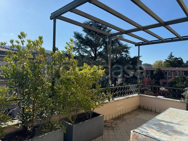 appartamento in vendita a Brescia in zona Mompiano