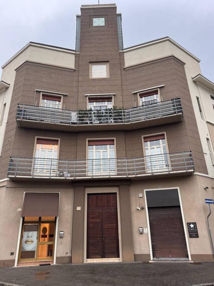 appartamento in vendita a Brescia in zona Lamarmora