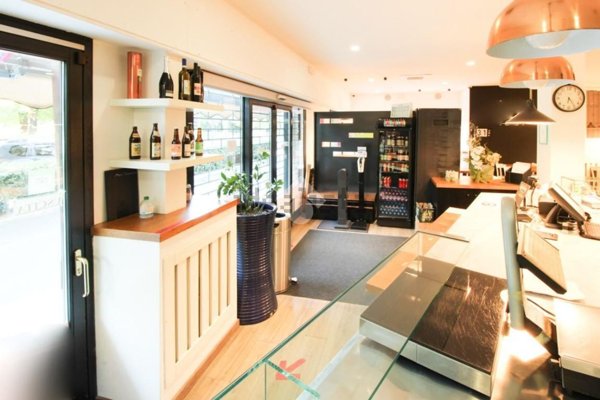 negozio in vendita a Brescia in zona Porta Venezia