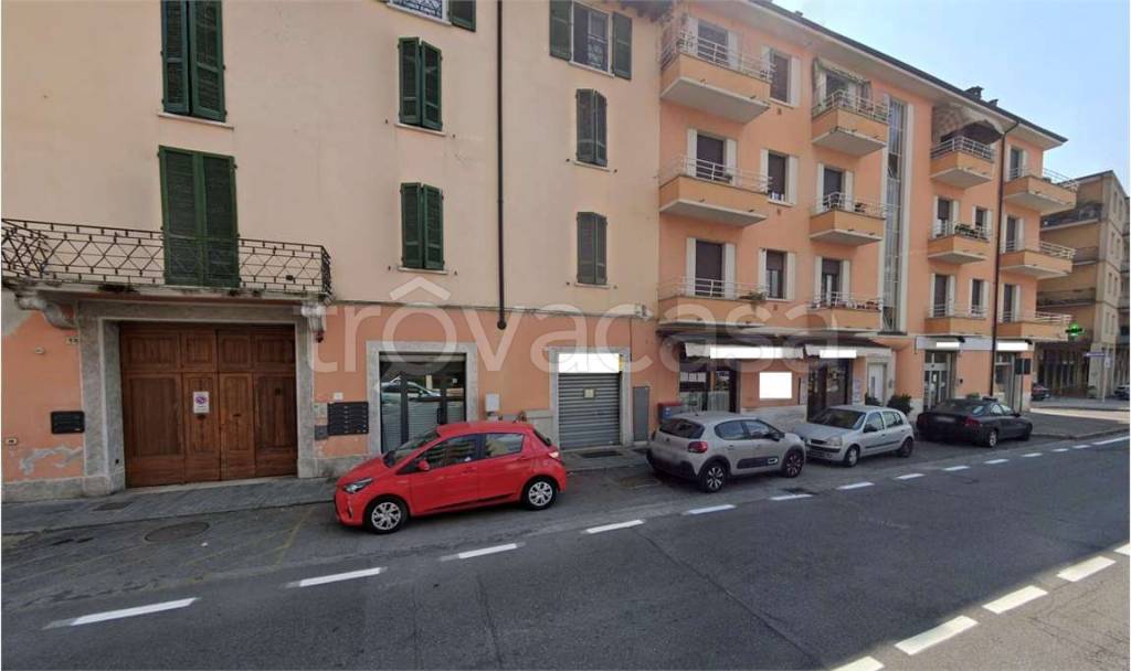 negozio in vendita a Brescia in zona Don Bosco