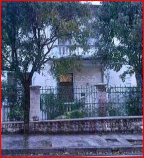 casa indipendente in vendita a Brescia in zona Porta Venezia