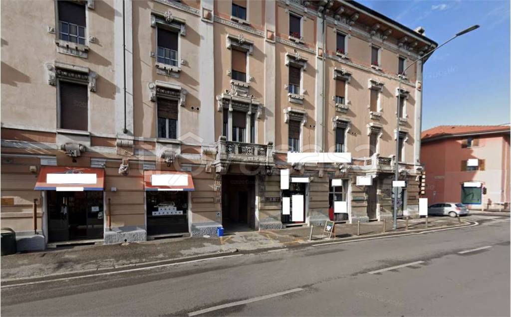 locale commerciale in vendita a Brescia in zona Chiusure