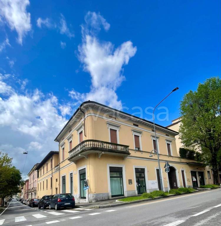 appartamento in vendita a Brescia in zona Porta Venezia