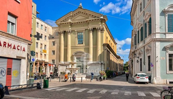 appartamento in vendita a Brescia in zona Centro Storico