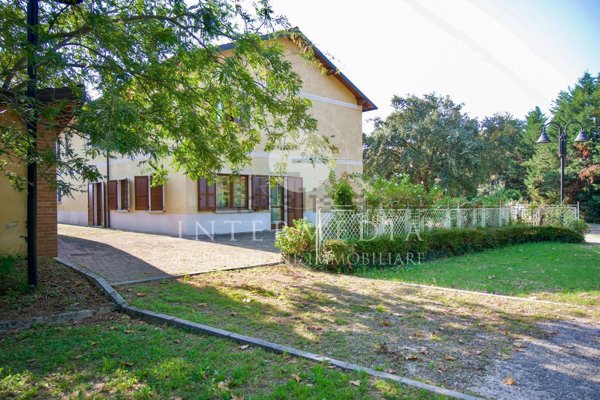 casa indipendente in vendita a Brescia in zona Casazza
