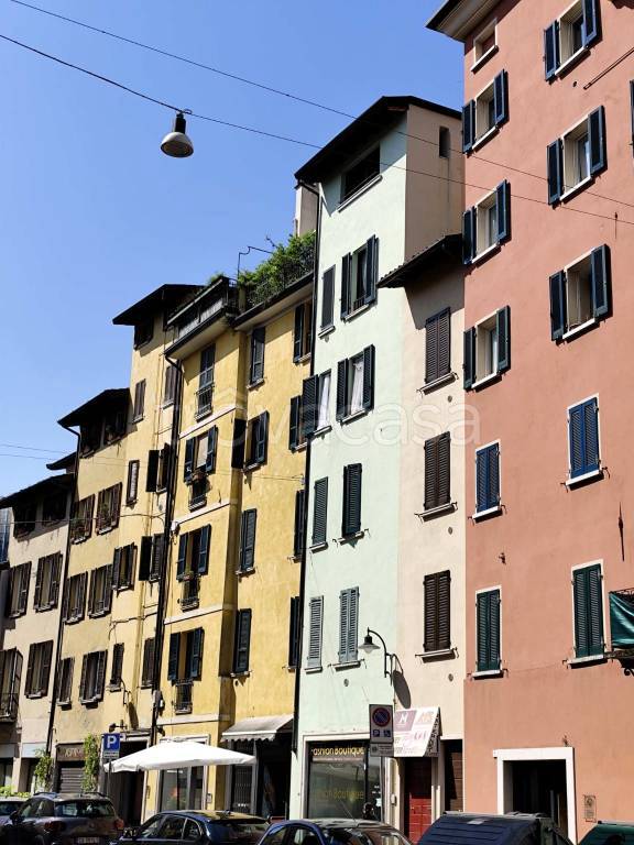 appartamento in vendita a Brescia in zona Centro Storico