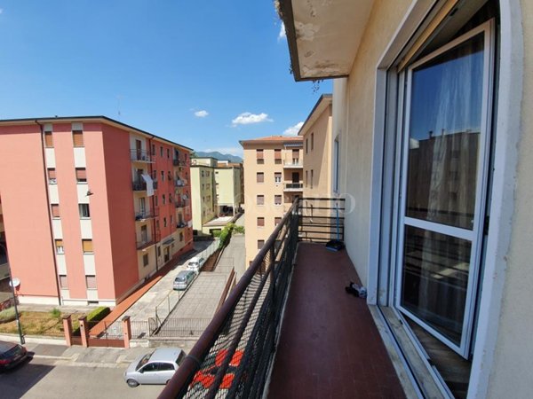 appartamento in vendita a Brescia in zona Crocifissa di Rosa