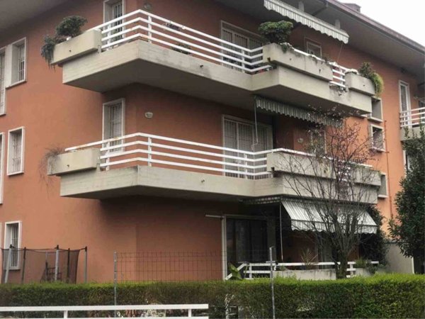 appartamento in vendita a Brescia in zona Crocifissa di Rosa