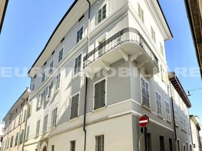 appartamento in vendita a Brescia in zona Centro Storico